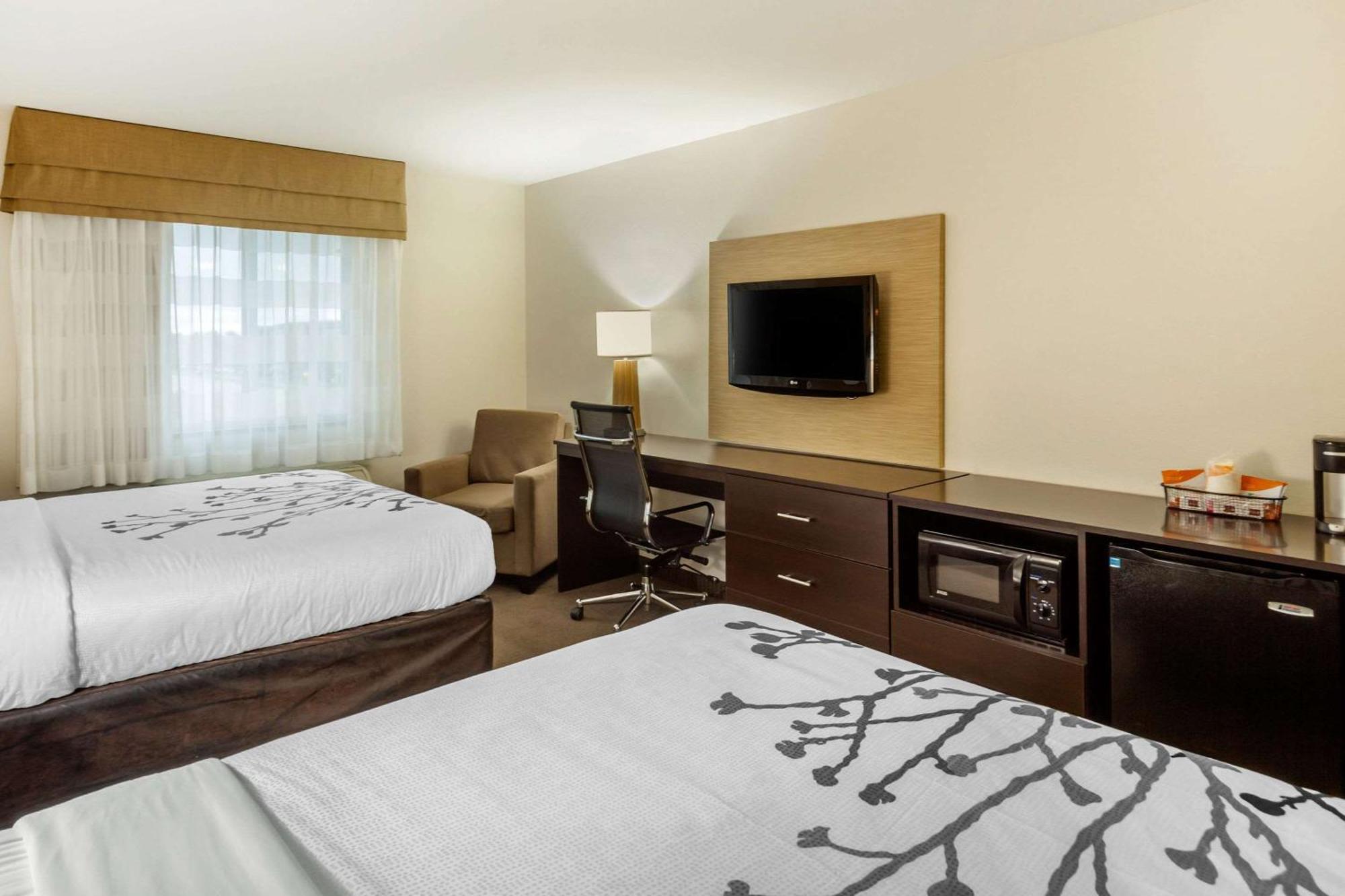Sleep Inn & Suites Grand Forks Near Alerus Center Kültér fotó